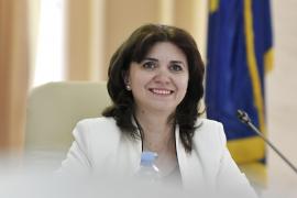 Monica Anisie, de Ziua Profesorului, cere cadrelor didactice să aibă grijă și de sufletele elevilor
