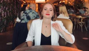 Honor Uloth a fost găsită fără viață, pe fundul piscinei, în timpul unei aniversări în familie