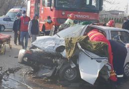 Şoferul rănit a fost transportat la Unitatea de Primiri Urgenţe Slatina