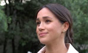 Meghan Markle, cu ochii în lacrimi, în timpul unui interviu