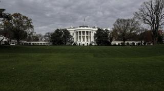 Administraţia Trump a impus restricţii de călătorie cu scopul de a opri răspândirea coronavirusului