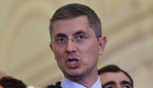 Dan Barna a anunţat că este infectat cu Covid-19. Liderul USR a intrat în izolare