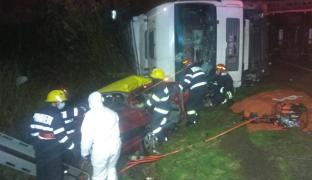Răniţii au fost transportaţi la spital