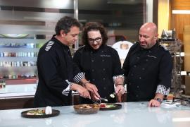 Chefi la cuţite, din nou lider de audienţă