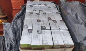 Pachetele cu ţigări de contrabandă au fost confiscate de poliţiştii de frontieră