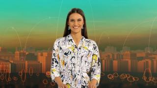 Prezentatoarea Horoscopului, Rosse, în platoul Observator