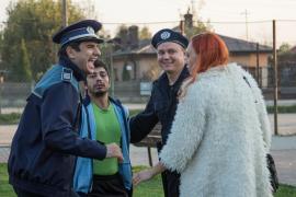 Ilona Brezoianu s-a trezit cu un pumn în nas, Ticu Pușcașu a căzut în noroi, iar Paula Chirilă și Teo Corban au dansat într-o cadă cu struguri, în noul sezon Mangalița