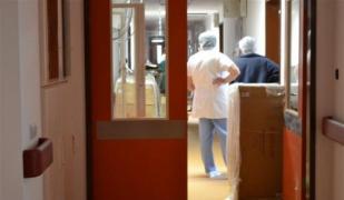 Mămică moartă la Iaşi