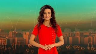 Prezentatoarea Horoscopului, Rosse, în platoul Observator