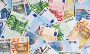 Curs valutar 20 februarie 2020. Euro atinge un nou nivel istoric