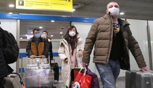 Patru brăileni se află izolaţi la domicilii, după ce s-au întors de la muncă, din China