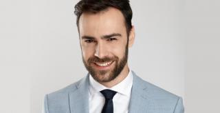 Denis Hanganu, vacanță în familie înainte de a reveni pe micile ecrane: “Am tăiat lemne și am făcut focul în sobă în fiecare dimineață”