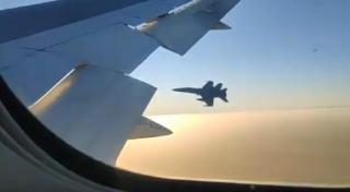 Mesajul comandantului pentru pasagerii din avionul care survolează Madridul (Video)