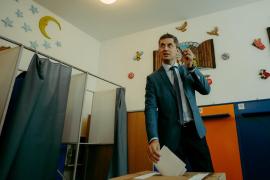 Dan Barna anunţă că USR nu mai votează niciun guvern