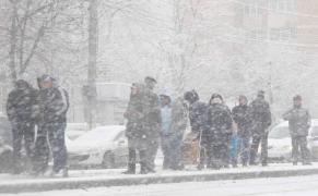 Noi alerte de ninsori şi viscol, emise de ANM