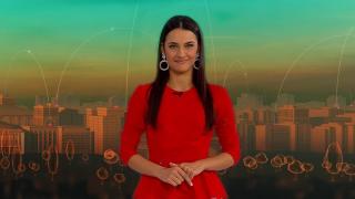 Prezentatoarea Horoscopului, Rosse, în platoul Observator