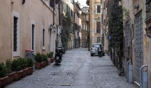 Hoți români în Italia