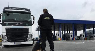 S-au închis 17 puncte de trecere a graniţei României, de frica coronavirusului