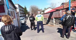 Trei suspecți de coronavirus s-au luat la bătaie într-un centru de carantină din Pitești