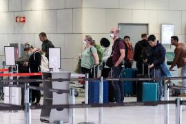 Peste 80% din cele 277 de cazuri de coronavirus din România sunt cazuri de import, spune ministrul Sănătății