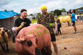 Concurenţi  în competiţia Asia Express