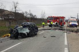 Doi bărbați au murit într-un accident cumplit la Tomșani, în Vâlcea