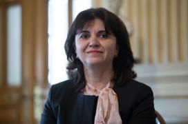 Monica Anisie a declarat că ministerul nu ia în calcul înghețarea anului școlar sau amânarea examenelor
