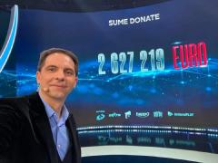 Peste 2.6 milioane de euro s-au strâns în cadrul teledonului Români Împreună, organizat de Antena 1, Antena Stars, Happy Channel, ZU TV, Antena 3 şi Fundaţia Mereu Aproape şi suma nu se opreşte aici