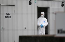 Medic la un spital cu pacienți de coroanvirus în Germania