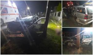 Maşină răsturnată pe marginea şoselei