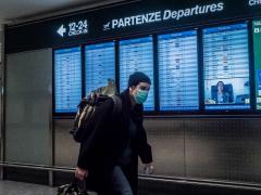 Pasager în aeroportul din Milano