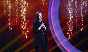Teodora Nedelcu în platoul iUmor