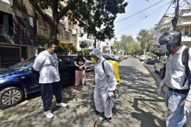 Turiști pedepsiți să scrie de 500 de ori că îşi cer scuze pentru încălcarea carantinei, în India