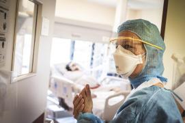 246 noi infectaţi cu coronavirus în România. Numărul total al bolnavilor a ajuns la 6.879