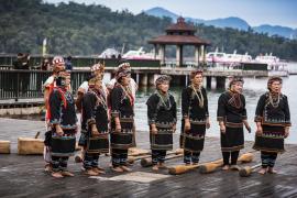 Asia Express a doborât un nou record de audienţă. Speak şi Ştefania au câştigat jocul de amuletă din insula taiwaneză