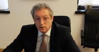 Un nou tratament împotriva noului coronavirus, blocat de 4 zile în Vama București. Streinu-Cercel: "Încep să mă satur de birocrație!"