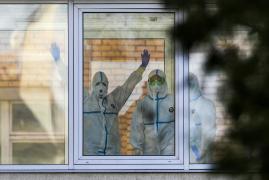 Guvernul lasă managerii de spitale să decidă ce cadre medicale primesc stimulente financiare