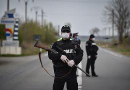 Polițist păzește orașul Țăndărei, pus în carantină de coronavirus