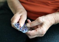 63 de bătrâni de la un cămin din Suceava și 9 angajați, infectați cu noul coronavirus