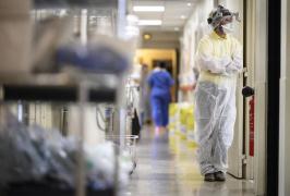 Încă 11 pacienți cu coronavirus au murit, în România, ridicând bilanțul deceselor la 1002