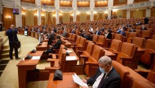Starea de alertă, votată miercuri în Parlament. PSD ar putea introduce excepții privind purtarea măștii
