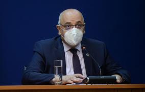 Arafat: Dacă o persoană infectată nu poartă mască, probabilitatea să infecteze pe altcineva este de 70%