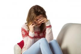 Botoșănean abia venit din străinătate pârât de iubită că nu stă în izolare, amendat și dus la carantină