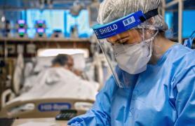 Încă 4 pacienți cu coronavirus au murit, în România, ridicând bilanțul deceselor la 1226