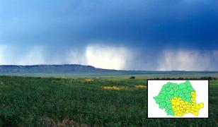 Ploi, fulgere și vijelii în sud-estul țării. 17 județe și București, sub cod galben