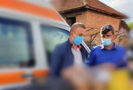 Un tânăr de 27 de ani, din orașul Novaci, a fost salvat în ultima clipă de doi polițiști
