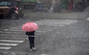 Alertă de ploi torențiale și grindină în România