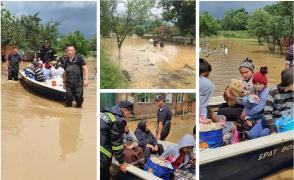 Bătrâni și copii evacuați cu barca după o viitură puternică în Fârdea, Timiș