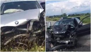 Impact frontal între două BMW-uri, după o depăşire periculoasă, în Bihor (Video)