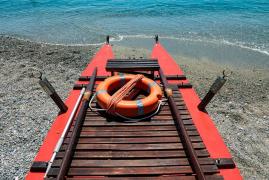 Un român a devenit salvator în Italia după ce a scos din mare un copil de 12 ani și l-a resuscitat pe plajă